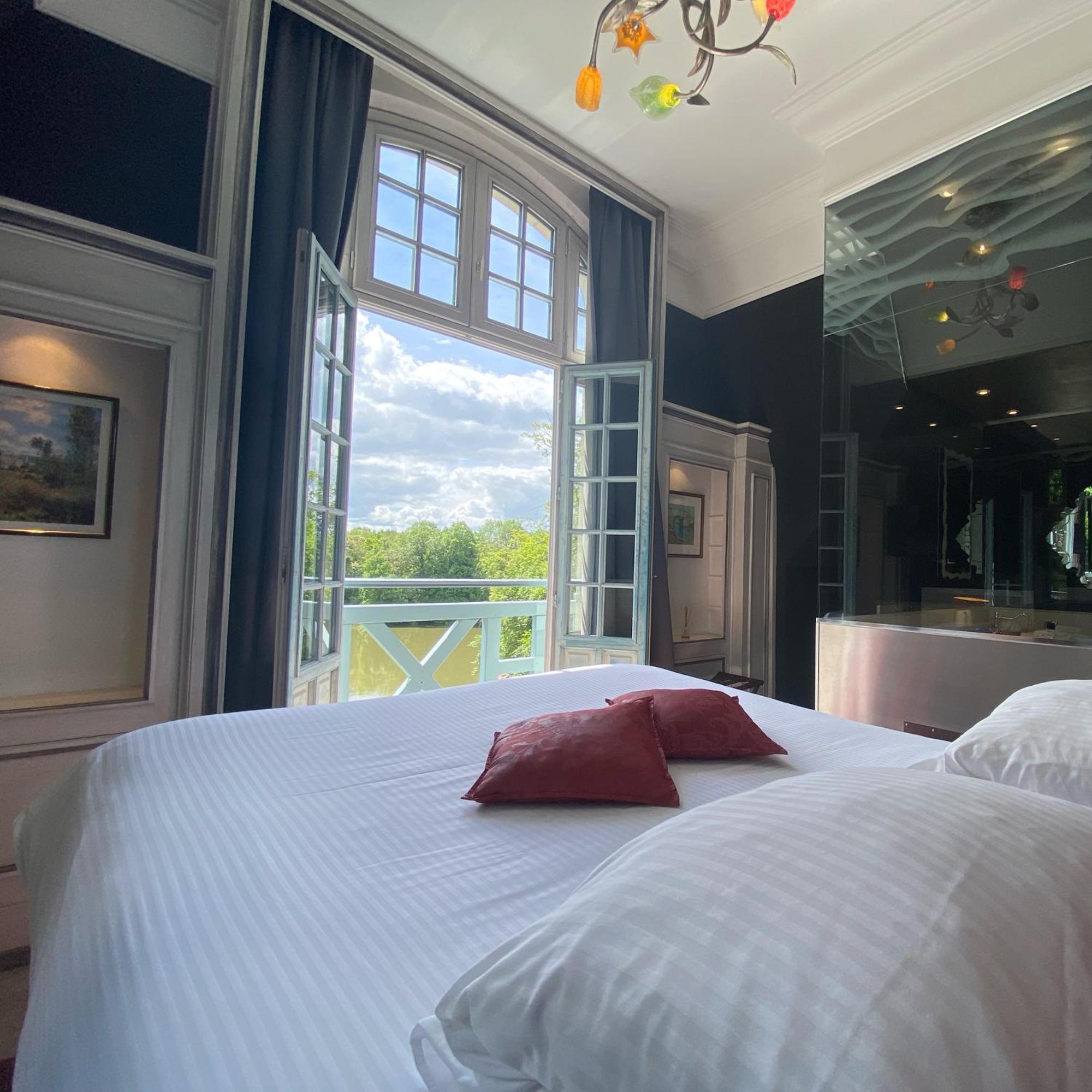Le Moulin De Connelles Hotel Екстериор снимка