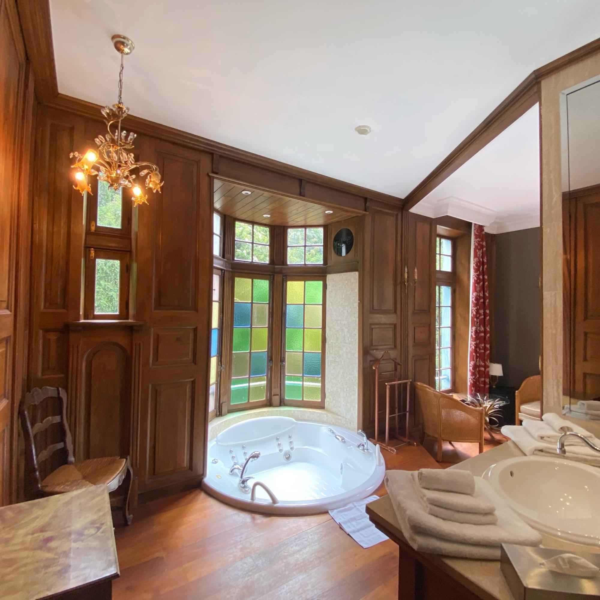 Le Moulin De Connelles Hotel Екстериор снимка
